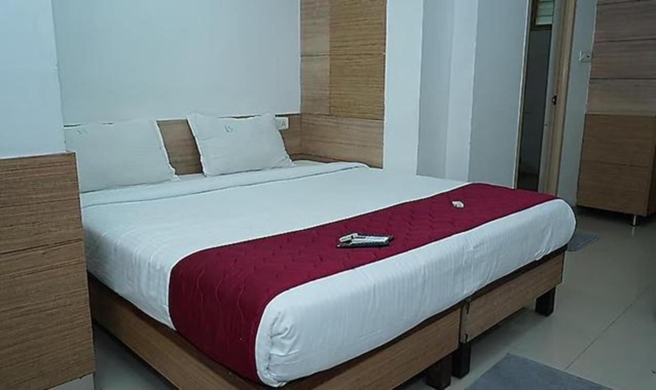 Fabexpress I5 Boutique Hotel เชนไน ภายนอก รูปภาพ